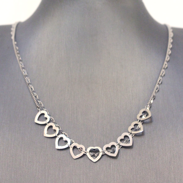 COLLAR CORAZONES PLATEADO